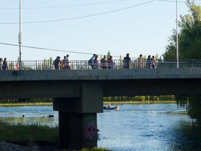 Vecinos de Neuquén molestos por la presencia de "trapitos" en la Fiesta de la Confluencia