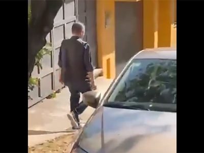 Increpan al exministro Arturo Zaldívar: "¡Vendido, vendido, vendido!"