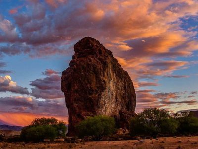 Escaladores promueven actividades para limpiar la montaña