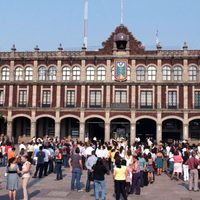 Sujetos intentan asalto cerca de Casa Morelos; hieren a escolta de Graco
