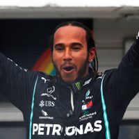 Lewis Hamilton volvió a ganar en la Fórmula 1 e igualó un increíble récord de Schumacher