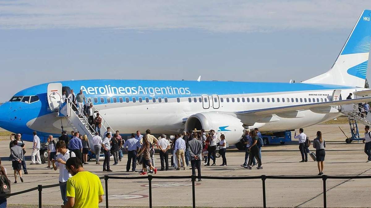 Anuncian paro de trabajadores aeroportuarios. Fuente: (Facebook)