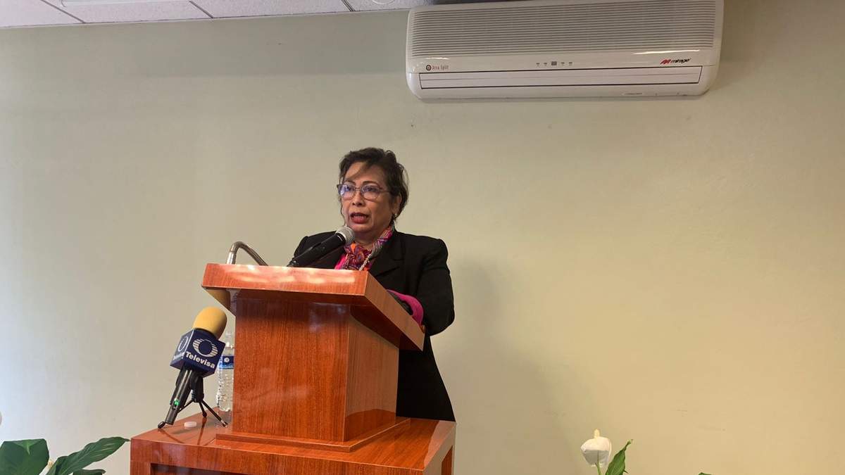 Delia González Cobos, auditora general