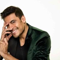 ¡Tras los rumores! Carlos Rivera se confiesa y deja al descubierto sus gustos en el amor ¿En serio?
