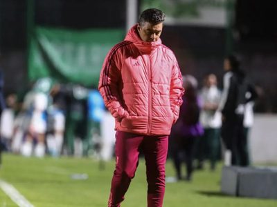 No le gustó nada: la decisión que tomó Gallardo luego del empate de River y Sarmiento