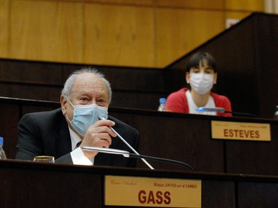 César Gass lamentó la renuncia de Peláez, a quien considera un hombre valiosísimo