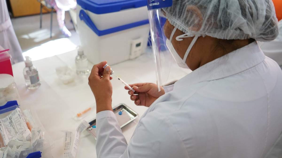 Vacunación contra el coronavirus en Neuquén. Fuente: (Twitter)