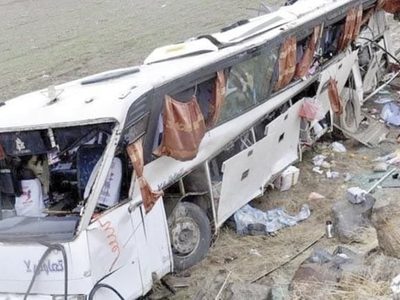 Accidente de autobús deja al menos 21 muertos y 34 heridos en Irán