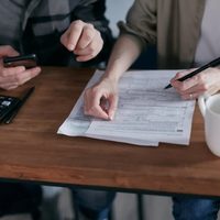 Más de un millón de trabajadores y jubilados quedaron alcanzados por Ganancias
