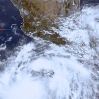Tormenta tropical "Hilary" se forma frente a la costa sur de México