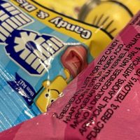 La FDA prohíbe el colorante rojo 3 en alimentos