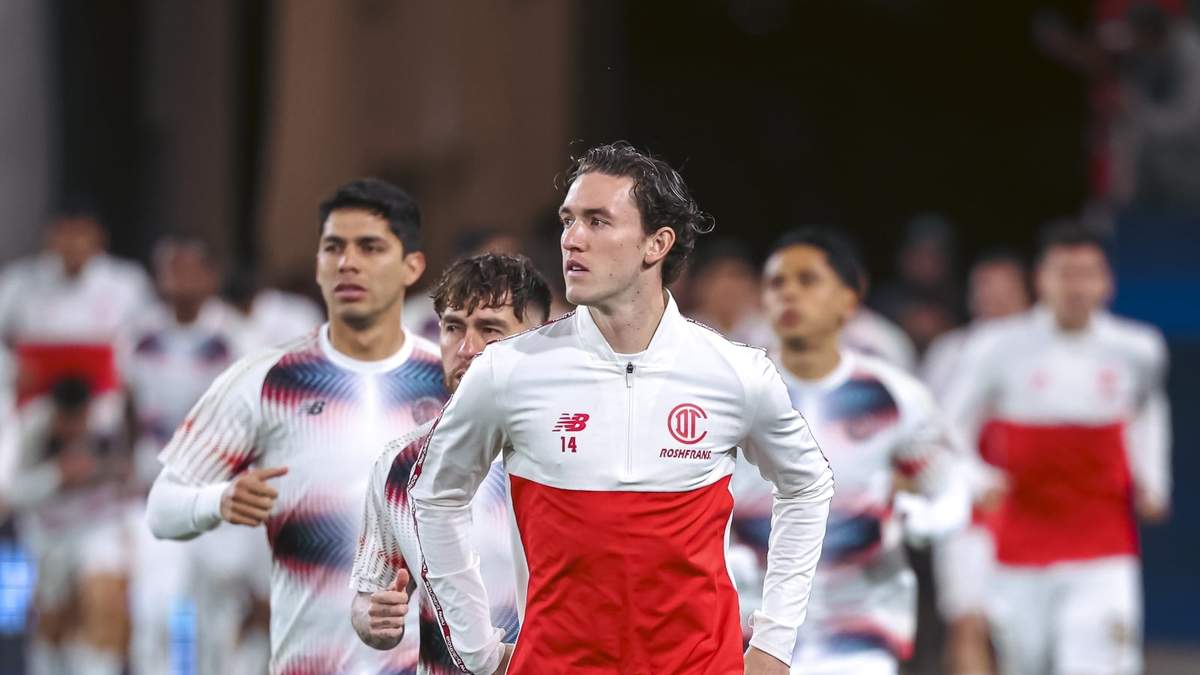 Marcel Ruiz se rompió el ligamento de la rodilla derecha y se perderá el Mundial con México
