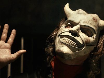 "Teléfono Negro": terror en el sótano