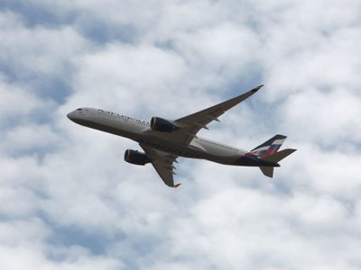 Por la suba del petróleo, las aerolíneas ya aumentan el precio de los pasajes