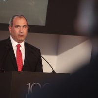 Juez da luz verde a la captura de Carlos Treviño, exdirector de Pemex
