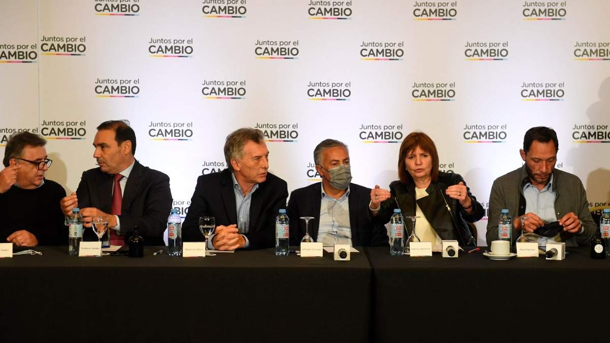 Algunos de los dirigentes presentes en la reunión de Juntos por el Cambio. Fuente: (Twitter)