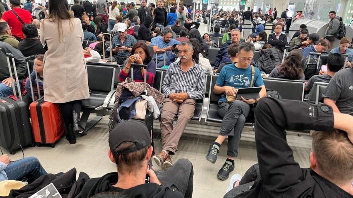 Una sala de espera en el AICM