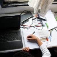 Lo que debes hacer si decides que tu hijo no regrese a clases presenciales