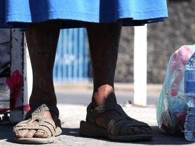 México reporta reducción de pobreza de casi 18 por ciento entre 2022 y 2024