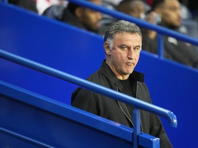 Entrenador de PSG y su hijo, detenidos en investigación por racismo
