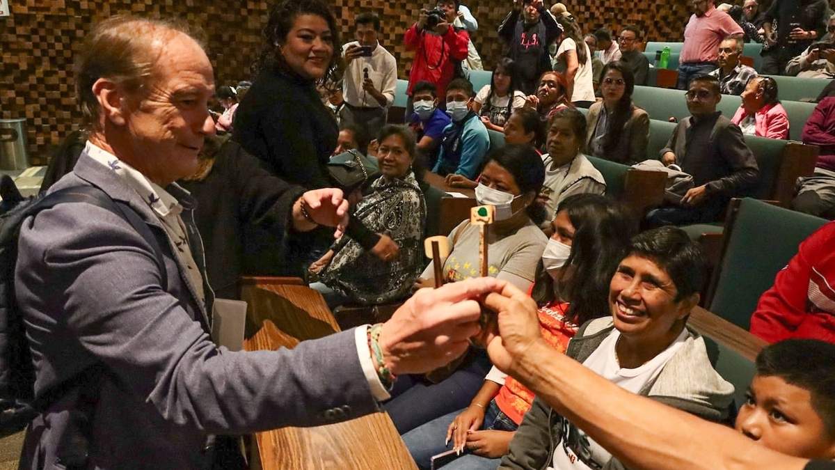 El médico y psicólogo vasco Carlos Martín Beristain, integrante del Grupo Interdisciplinario de Expertos Independientes, en la presentación del sexto informe en julio de 2023