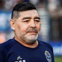 Es oficial: Maradona reveló el resultado tanto de su hisopado, como el de Dieguito y Verónica Ojeda