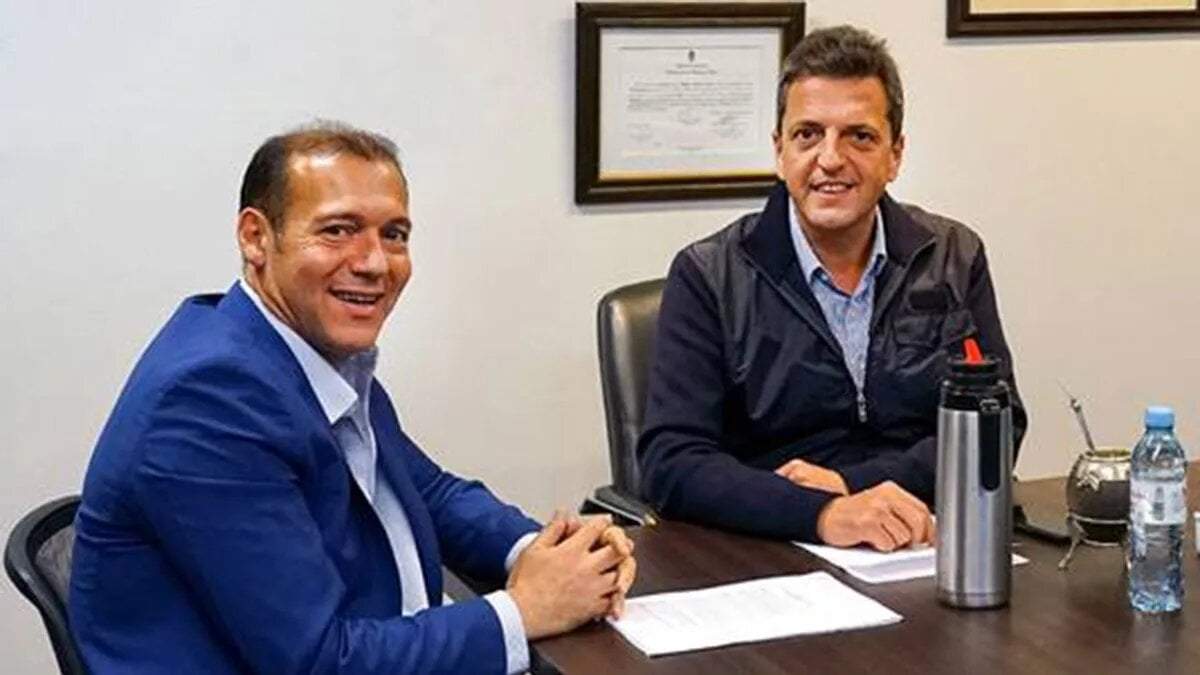 Omar Gutiérrez y Sergio Massa. Fuente (LM Neuquén).