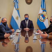 San Juan: Uñac se reunió con el Instituto Provincial de Exploraciones y Explotaciones Mineras