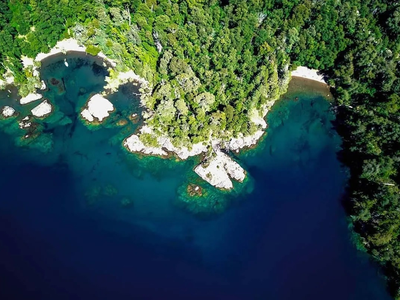 Yuco: el paraíso cercano a San Martín de los Andes que enamora con sus aguas turquesas