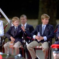 William y Harry lloran de emoción: Sale a la luz carta inédita de Lady Di