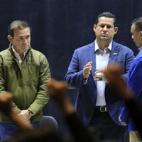 Mantienen paro estudiantes de UG; rechazan diálogo por ausencia del fiscal estatal