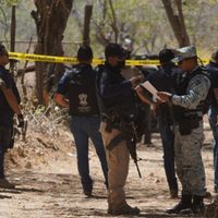 Restos de ocho personas son hallados en fosas clandestinas en Tarímbaro, Michoacán