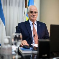 Quién es Jorge Taiana, el nuevo ministro de Defensa de la Nación