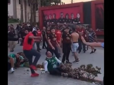 Liga MX: pelea campal entre aficionados de Tijuana y León (Videos)