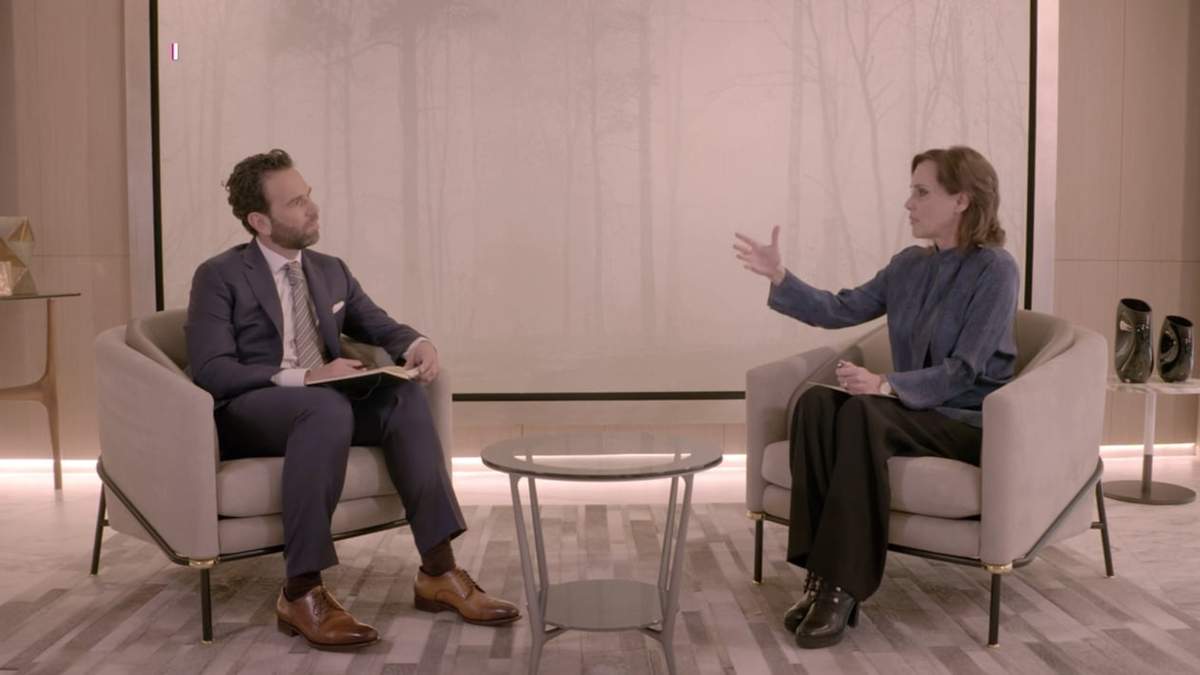 Carlos Loret y Lilly Téllez en la entrevista