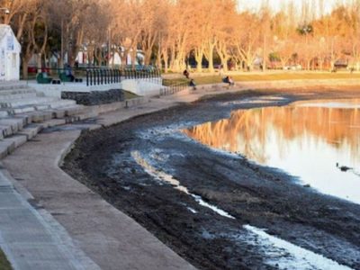 Bajante del río Limay afectará el suministro de agua a un 10 por ciento de los neuquinos