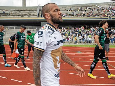 Caso Dani Alves: Un ídolo caído que, como el pez, por su boca muere