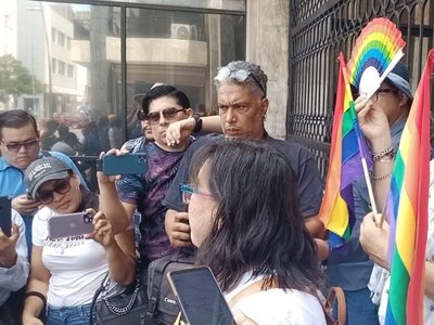 Acusan a la morenista Sahara Munira José Flores de usurpar curul destinado al colectivo LGBTTTIQ+
