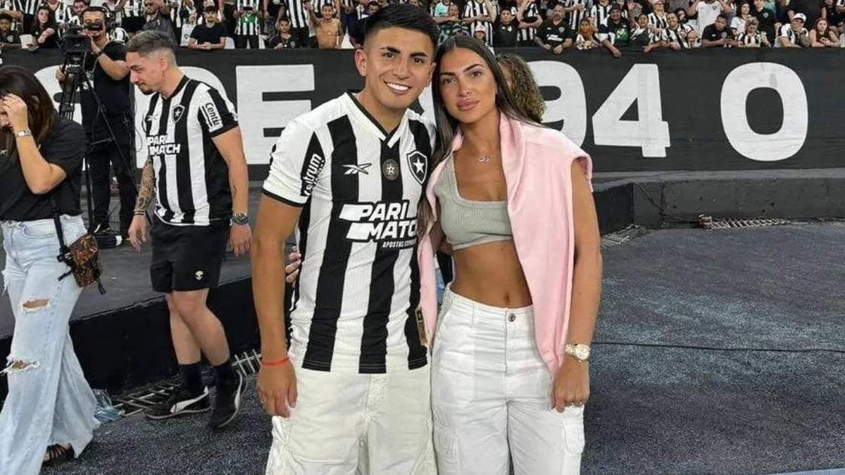 Thiago Almada y Antonella D’Alotta Fuente: (X)