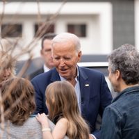 Biden pide a demócratas poner fin al drama de exigencias para que abandone la idea de reelegirse