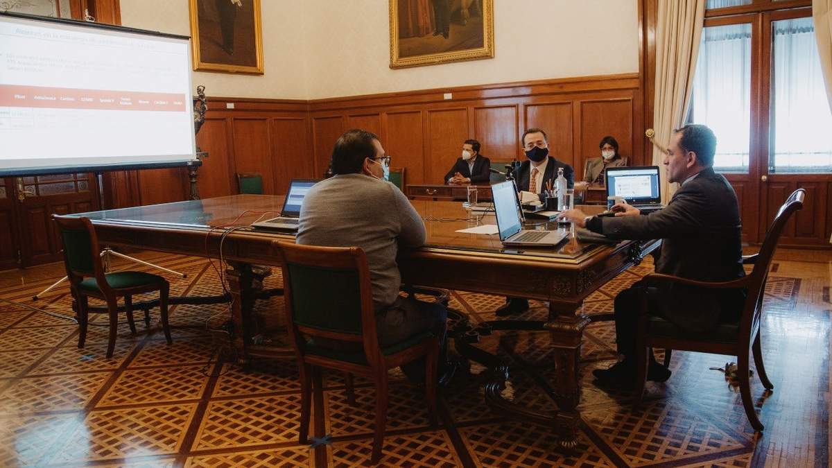 El titular de la SHCP en la videoconferencia con la Conago