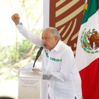 AMLO: los corruptos no volverán al poder “ni disfrazándose”