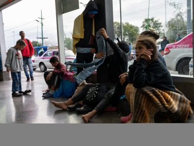 "Estamos como presos, no podemos salir de la Ciudad de México", acusa migrante venezolano