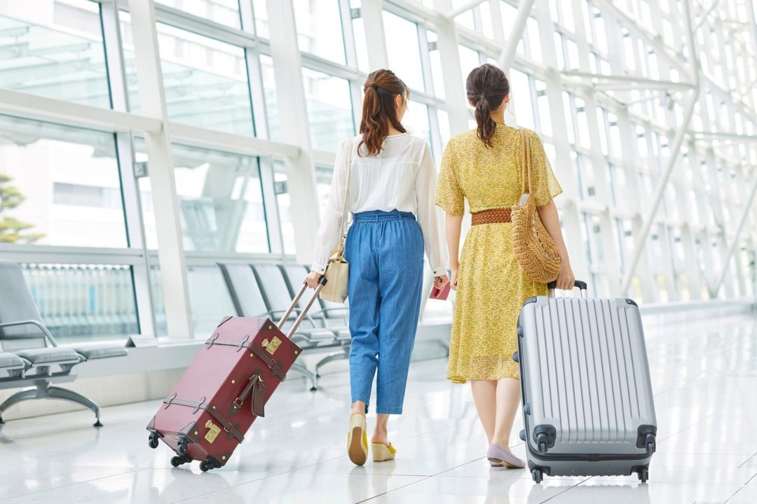 Estafa con etiquetas de equipaje en aeropuertos como funciona como prevenirla (1)