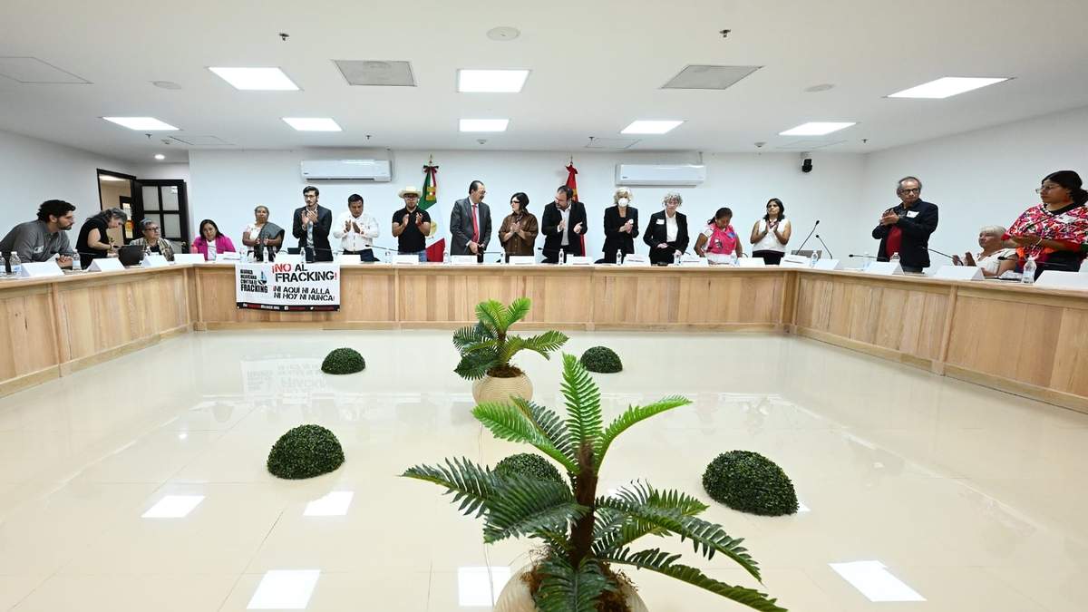 PT denuncia impacto negativo del fracking y anuncia que elaborará iniciativa para prohibirlo durante el foro “Fracking en México: riesgos, impactos y resistencias”