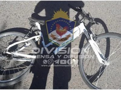 Dos hombres paseaban en bicicletas robadas hasta que los encontró y demoró la Policía