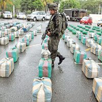 Mexicanos van por el "control directo" del narco en Colombia