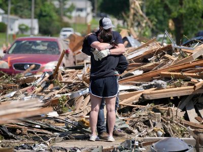 Tornado en Iowa deja al menos cinco muertos y 35 heridos