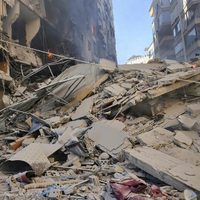 Israel atacó objetivos militares e Irán prometió represalias muy pronto