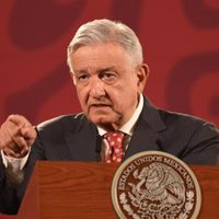 AMLO acata suspensión de acuerdo energético, pero instruye denuncias por corrupción